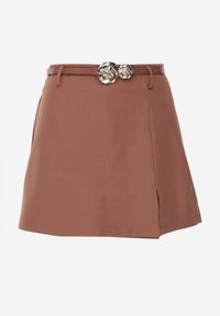 Born2be - Brązowe Spódnico-Szorty z Wysokim Stanem Paskiem i Metaliczną Ozdobą Narnllea. Okazja: na co dzień. Stan: podwyższony. Kolor: brązowy. Materiał: jeans. Wzór: aplikacja. Styl: casual, elegancki, klasyczny #4