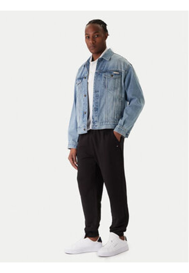 TOMMY HILFIGER - Tommy Hilfiger Spodnie dresowe Essential MW0MW37236 Czarny Regular Fit. Kolor: czarny. Materiał: bawełna