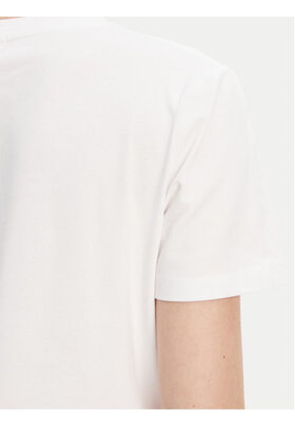 Guess T-Shirt V5YI12 J1314 Biały Regular Fit. Kolor: biały. Materiał: bawełna