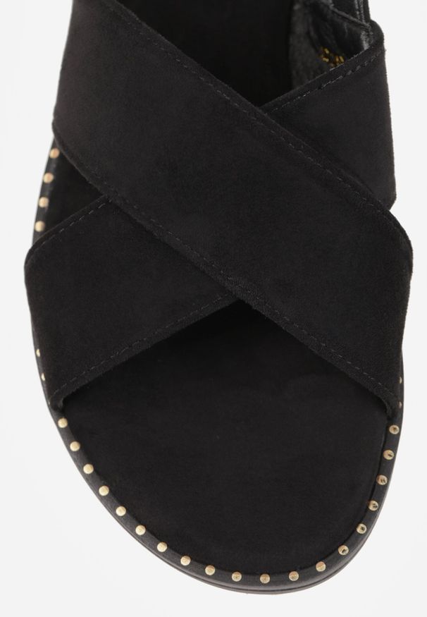 Born2be - Czarne Sandały VICES z Paskami w Kształcie X z Imitacji Zamszu Laraida. Okazja: na co dzień. Zapięcie: pasek. Kolor: czarny. Materiał: zamsz. Wzór: paski. Sezon: lato. Styl: casual, elegancki