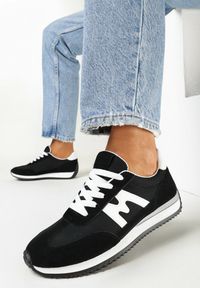 Born2be - Czarne Sneakersy Ledrea. Okazja: na co dzień. Kolor: czarny. Materiał: jeans, guma, materiał. Szerokość cholewki: normalna. Wzór: gładki. Obcas: na płaskiej podeszwie