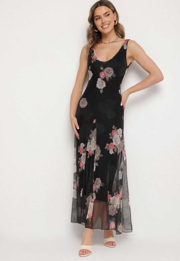 Born2be - Czarna Siateczkowa Sukienka z Kwiatowym Motywem Milanessa. Okazja: na co dzień. Kolor: czarny. Materiał: jeans. Wzór: kwiaty. Typ sukienki: proste. Styl: elegancki, casual