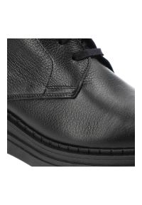 Czarne Botki Armodo Wygodne Buty Damskie. Okazja: na co dzień. Zapięcie: klamry. Kolor: czarny. Materiał: skóra. Obcas: na obcasie. Styl: casual, klasyczny, elegancki. Wysokość obcasa: niski