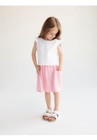 Reserved - Spódnica z kieszeniami - różowy. Kolor: różowy. Materiał: bawełna
