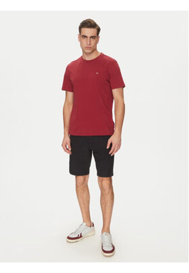 Napapijri Szorty materiałowe Nakuru 6 NP0A4HRV Czarny Regular Fit. Kolor: czarny. Materiał: bawełna