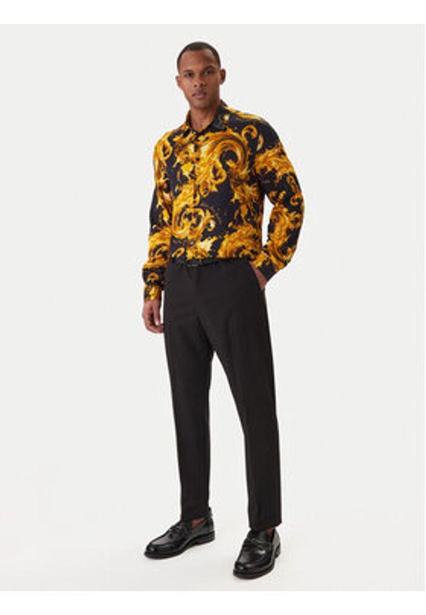 Versace Jeans Couture Koszula 80GAL2R0 NS757 Czarny Regular Fit. Kolor: czarny. Materiał: wiskoza