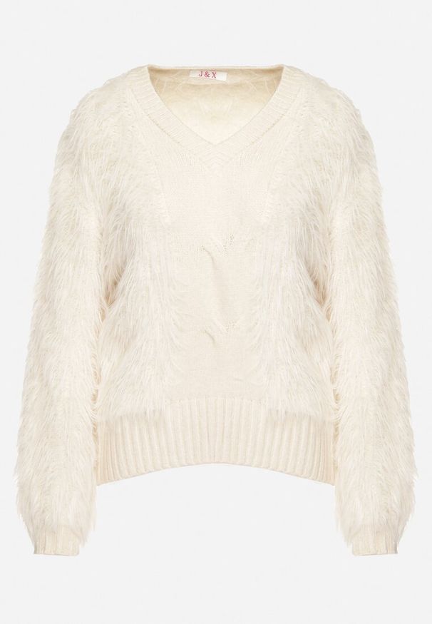 Born2be - Jasnobeżowy Sweter z Długim Włosiem i Dodatkiem Wełny Merithina. Kolor: beżowy. Materiał: wełna. Długość: długie. Styl: elegancki, klasyczny