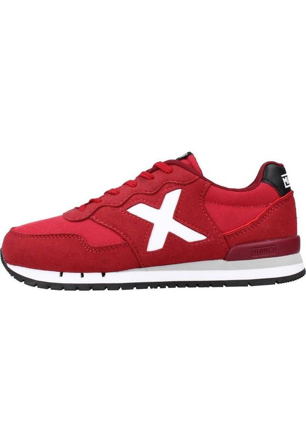 Munich - Buty MUNICH DASH KID 106 Czerwony. Kolor: czerwony, fioletowy, wielokolorowy. Materiał: syntetyk, tkanina. Sport: turystyka piesza