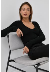 Patrizia Pepe Sweter wełniany damski kolor czarny. Kolor: czarny. Materiał: wełna. Długość rękawa: długi rękaw. Długość: długie #1