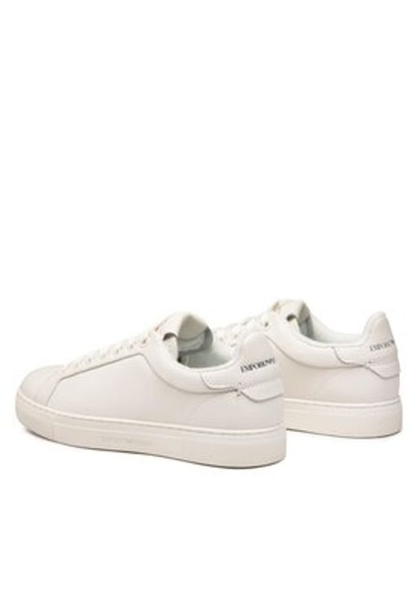 Emporio Armani Sneakersy X4X598 XF662 00894 Biały. Kolor: biały. Materiał: skóra
