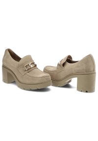 Beżowe Półbuty Lemar Wygodne Skórzane Buty. Okazja: na co dzień. Kolor: beżowy. Materiał: skóra. Wzór: aplikacja. Obcas: na obcasie. Styl: casual, rockowy, elegancki. Wysokość obcasa: średni #4