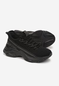 Born2be - Czarne Buty Sportowe Ivama. Nosek buta: okrągły. Zapięcie: bez zapięcia. Kolor: czarny. Materiał: materiał. Szerokość cholewki: normalna #3