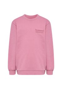 Dziecięcy dres Hummel Base. Okazja: na uczelnię. Kolor: różowy. Materiał: dresówka. Wzór: nadruk. Styl: sportowy