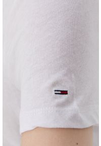 Tommy Jeans T-shirt damski kolor biały. Okazja: na co dzień. Kolor: biały. Materiał: bawełna, dzianina. Wzór: nadruk. Styl: casual #2