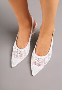 Renee - Białe Haftowane Sandały na Szpilce Typu Slingback Atesia. Okazja: na co dzień, na spacer. Zapięcie: sprzączka. Kolor: biały. Wzór: haft. Obcas: na szpilce. Styl: casual, elegancki