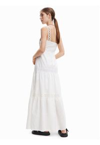 Desigual Sukienka codzienna 23SWVW66 Biały Regular Fit. Okazja: na co dzień. Kolor: biały. Typ sukienki: proste. Styl: casual #4