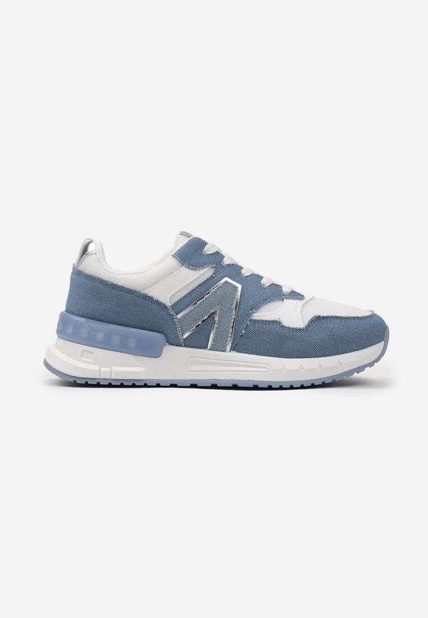Born2be - Niebiesko-Białe Sznurowane Sneakersy przed Kostkę na Płaskiej Podeszwie z Aplikacją Irines. Okazja: na co dzień. Wysokość cholewki: przed kostkę. Zapięcie: sznurówki. Kolor: biały. Wzór: aplikacja. Obcas: na płaskiej podeszwie