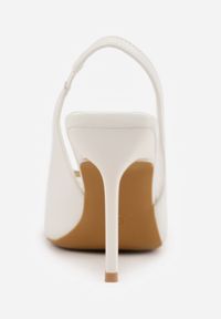 Born2be - Białe Sandały VICES na Szpilce z Klamerką z Cyrkoniami na Nosku Peep Toe Ismene. Okazja: na co dzień. Nosek buta: otwarty. Zapięcie: klamry. Kolor: biały. Materiał: jeans. Obcas: na szpilce. Styl: casual, elegancki #9