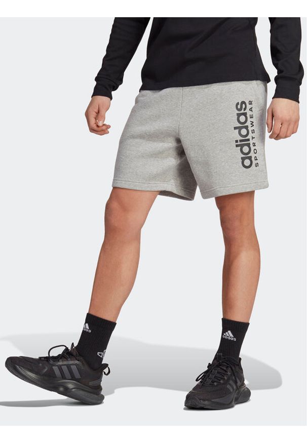 Adidas - adidas Szorty sportowe All SZN Fleece Graphic Shorts IC9796 Szary Regular Fit. Kolor: szary. Materiał: bawełna. Styl: sportowy