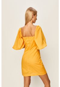 Pepe Jeans - Sukienka Linda. Okazja: na co dzień. Kolor: żółty. Typ sukienki: proste. Styl: casual #4