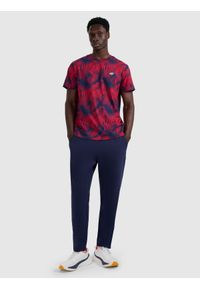 4f - 4F T-shirt regular z nadrukiem męski - czerwony XXL. Okazja: na co dzień. Kolor: czerwony. Materiał: materiał, bawełna. Wzór: nadruk. Styl: casual