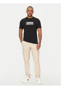 Guess T-Shirt M5GI19 J1314 Czarny Regular Fit. Kolor: czarny. Materiał: bawełna #5