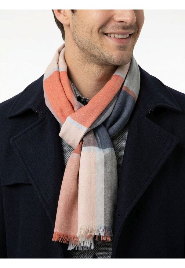 Lekki Przejściowy Szalik - V. Fraas - Pastelowe Kolory. Kolor: wielokolorowy. Materiał: poliester. Sezon: wiosna, jesień, lato