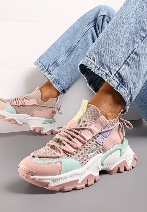 Born2be - Różowe Sneakersy Orilea. Kolor: różowy. Materiał: materiał. Szerokość cholewki: normalna. Wzór: aplikacja