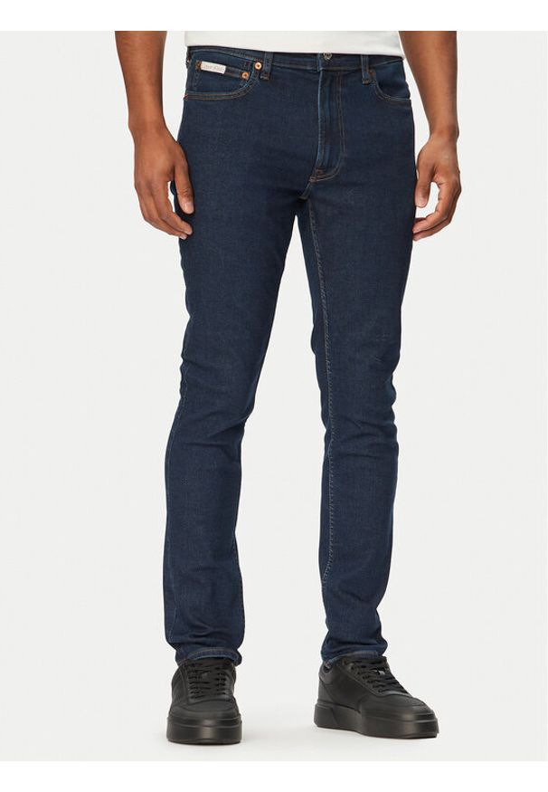 Calvin Klein Jeans Jeansy LV04RG792G Granatowy Skinny Fit. Kolor: niebieski