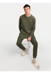 Jack & Jones - Jack&Jones Piżama Solid 12268536 Zielony Loose Fit. Kolor: zielony. Materiał: syntetyk #5