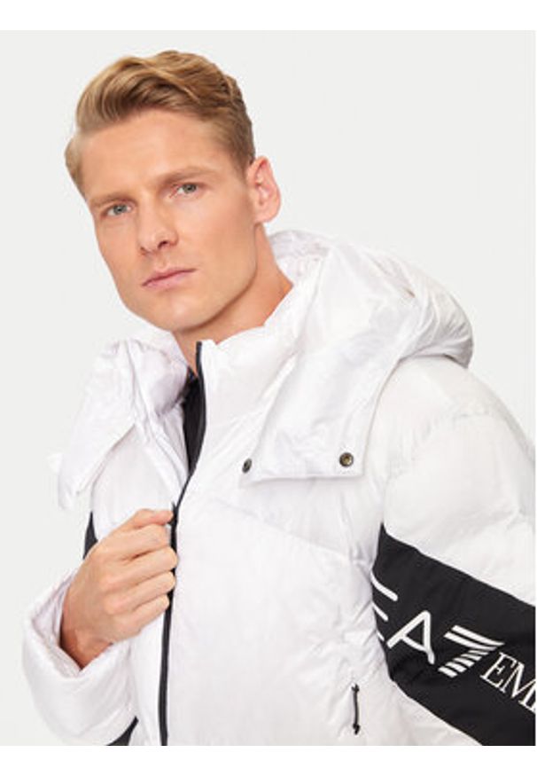 EA7 Emporio Armani Kurtka puchowa 6DPB33 PNEOZ 1100 Biały Regular Fit. Kolor: biały. Materiał: syntetyk