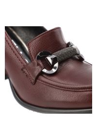 CheBello - Bordowe Półbuty Chebello Eleganckie Obuwie Damskie. Okazja: do pracy. Zapięcie: sprzączka. Kolor: czerwony. Materiał: skóra. Wzór: aplikacja. Obcas: na obcasie. Styl: elegancki. Wysokość obcasa: średni #4