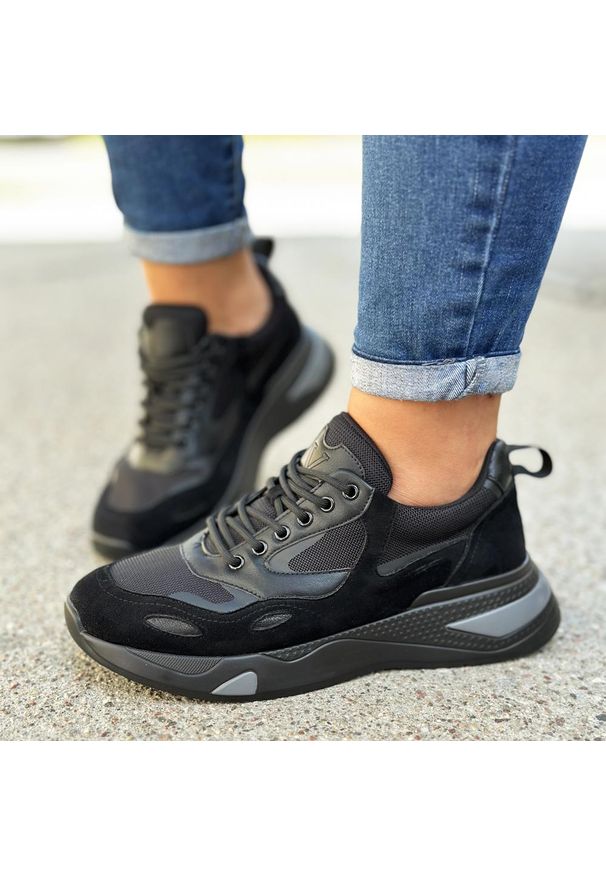 Czarne sneakersy półbuty damskie Vinceza 10728 Bk/bk. Kolor: czarny. Materiał: zamsz, tkanina, skóra. Obcas: na obcasie. Wysokość obcasa: średni
