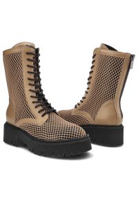 CheBello - Beżowe Botki Chebello Damskie Modne Buty Jesienne. Okazja: do pracy, na spacer, na co dzień. Wysokość cholewki: przed kolano. Kolor: beżowy. Materiał: materiał, skóra. Szerokość cholewki: normalna. Sezon: jesień. Styl: casual