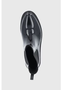 Answear Lab Kalosze damskie kolor czarny. Nosek buta: okrągły. Kolor: czarny. Materiał: guma. Styl: wakacyjny #3