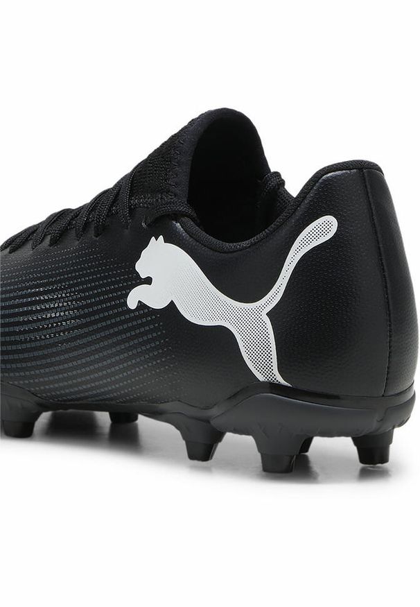 Puma - Buty piłkarskie FUTURE 7 PLAY FG/AG PUMA Black White. Kolor: wielokolorowy, biały, czarny. Materiał: tkanina, materiał, syntetyk. Sport: piłka nożna