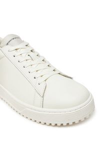Emporio Armani Sneakersy X4X690 XF846 00894 Biały. Kolor: biały. Materiał: skóra #2