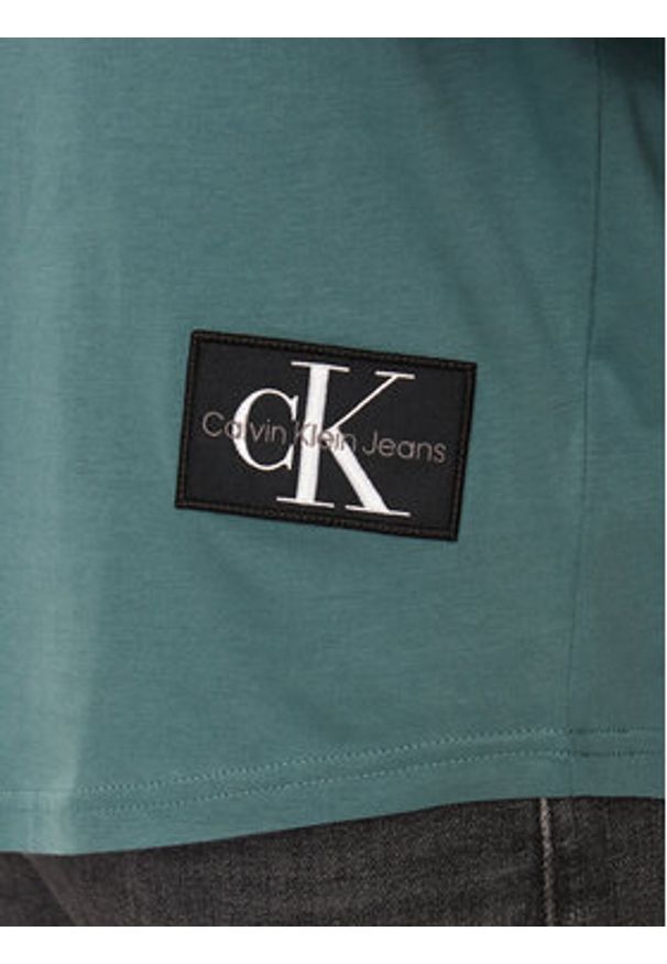 Calvin Klein Jeans T-Shirt J30J323482 Niebieski Regular Fit. Kolor: niebieski. Materiał: bawełna