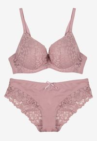 Born2be - Jasnofioletowy Komplet Biustonosz i Majtki Typu Figi Ozdobiony Koronką Ezivane. Kolor: fioletowy. Materiał: koronka. Wzór: aplikacja, koronka #4