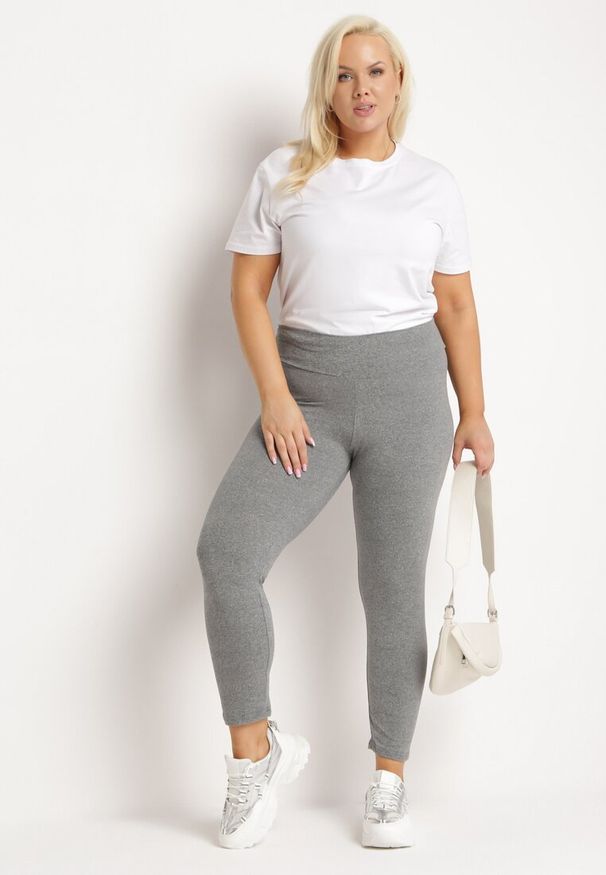 Born2be - Szare Legginsy z Wysokim Stanem z Włókna Bambusowego Wykończone Gumką w Pasie Vlanira. Okazja: na co dzień. Stan: podwyższony. Kolor: szary. Materiał: włókno. Styl: elegancki, casual