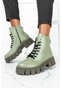 Casu - Zielone botki skórzane na platformie sznurowane produkt polski casu 8199. Kolor: zielony. Materiał: skóra. Obcas: na platformie #2