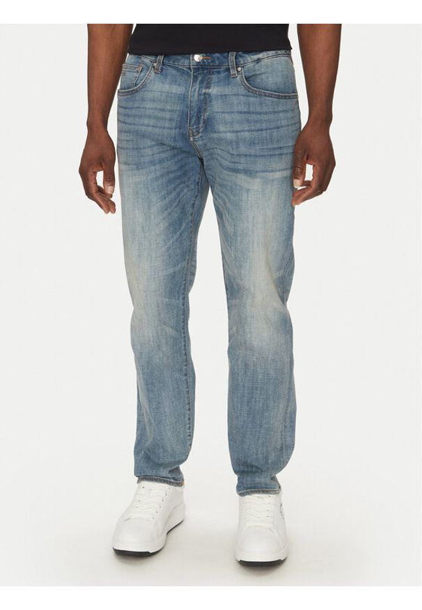 Armani Exchange Jeansy XM000049 AF13331 MB001 Niebieski Slim Fit. Kolor: niebieski