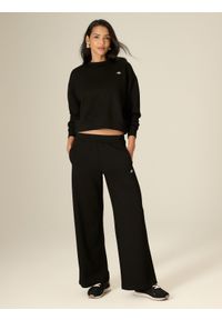 4f - 4F Bluza dresowa regular bez kaptura damska - czarna M. Okazja: na co dzień. Typ kołnierza: bez kaptura. Kolor: czarny. Materiał: dresówka. Wzór: gładki. Styl: casual #2