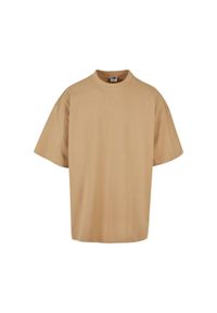 Koszulka Urban Classics Huge. Kolor: beżowy. Sezon: lato #1