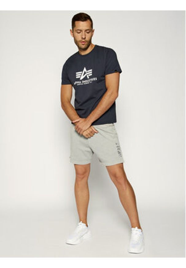 Alpha Industries T-Shirt Basic 100501 Granatowy Regular Fit. Kolor: niebieski. Materiał: bawełna