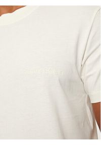 Calvin Klein Jeans T-Shirt Institutional J30J326402 Écru Regular Fit. Materiał: bawełna