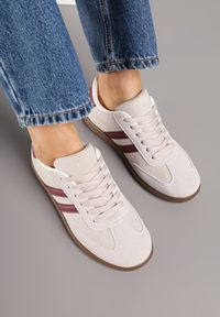 Born2be - Beżowe Sneakersy Ozdobione Paskami Nalierre. Okazja: na co dzień. Zapięcie: pasek. Kolor: beżowy. Materiał: jeans. Wzór: aplikacja #4