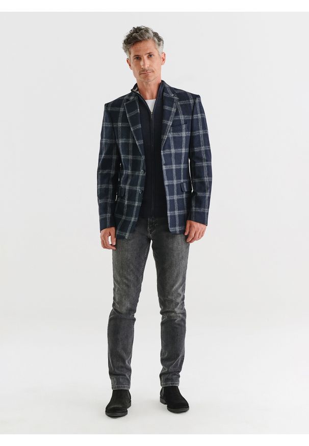 Pako Lorente - PAKO LORENTE – Granatowa marynarka casual w jasną kratkę. Okazja: na co dzień. Kolor: niebieski. Materiał: poliester, wełna, elastan. Wzór: kratka. Styl: casual