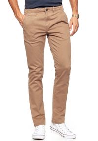 Wrangler - WRANGLER SPODNIE MĘSKIE CHINO TOBACCO BROWN W14LCF81A $. Materiał: tkanina, elastan, materiał