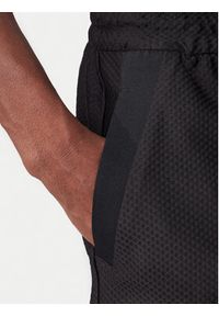 EA7 Emporio Armani Szorty sportowe 7M001340 AF21099 UC001 Czarny Regular Fit. Kolor: czarny. Materiał: syntetyk. Styl: sportowy #3